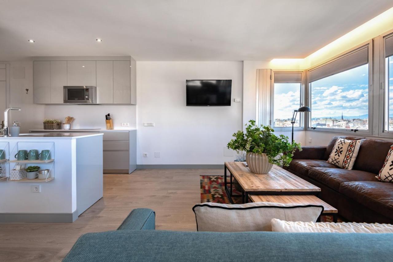 2 Bedrooms 1 Bathroom Furnished - Justicia - Incredible Views - Mintystay Madrid Exterior photo