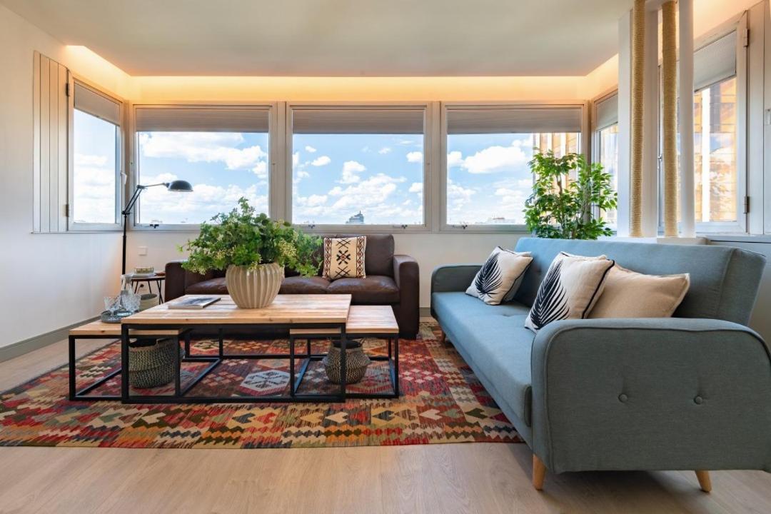 2 Bedrooms 1 Bathroom Furnished - Justicia - Incredible Views - Mintystay Madrid Exterior photo